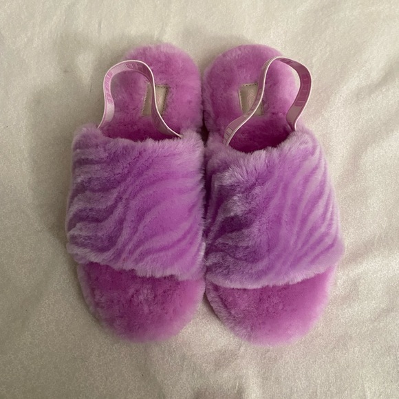 UGG Australia Kids Fluff Yeah Wavy Slides - Picture 2 of 6